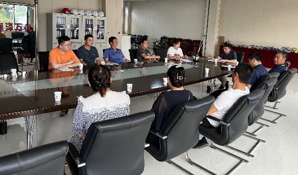 2022年7月11日聚興黨支部召開積極分子民主測(cè)評(píng)會(huì)議